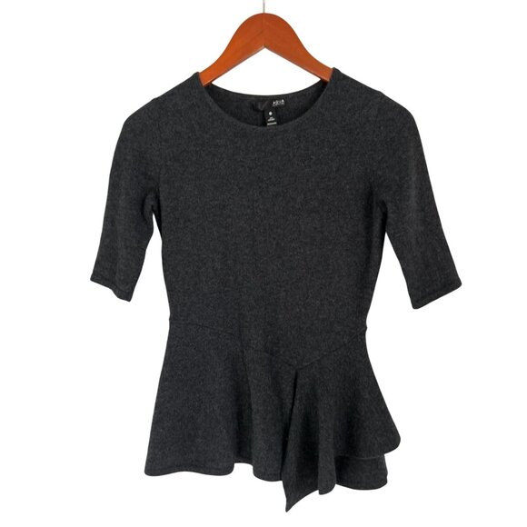 Aqua 100% Cashmere Womens XS Charcoal Gray Asymmetrical Peplum Sweater Top - Picture 1 of 6